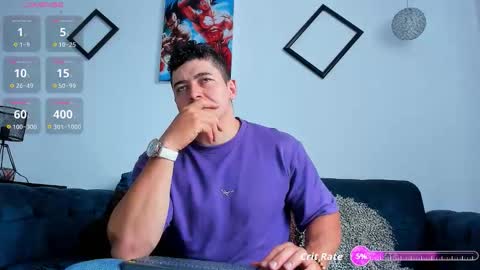 Snapshot of leon_ssmoron chatting on October 26, 12:44 pm Leon Smoron online show from October 26, 12:44 pm