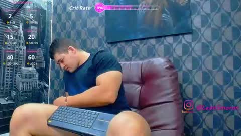 Leon Smoron online show from July 21, 11:51 pm