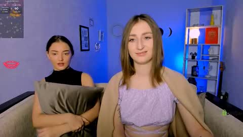 Leona online show from November 25, 8:14 am