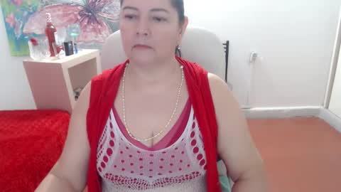 leonela   online show from September 12, 2:44 am