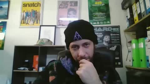 leonidascum online show from February 4, 12:44 pm