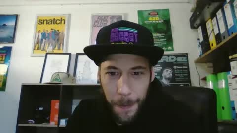 leonidascum online show from February 25, 9:19 am