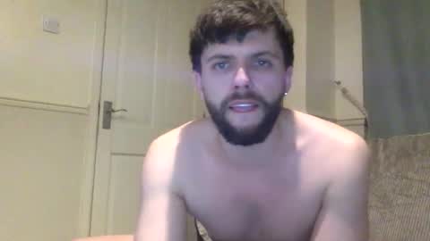 Snapshot of leonjmeab chatting on March 5, 2:18 am leonjmeab online show from March 5, 2:18 am