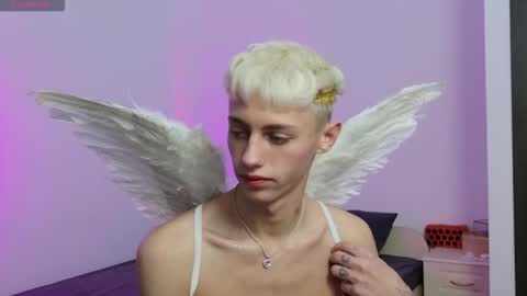 leonlure online show from February 13, 9:33 pm