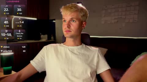 Leon online show from July 13, 3:48 pm