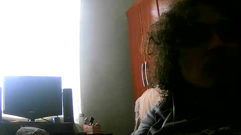 Snapshot of leonnxv chatting on November 2, 12:29 pm leonnxv online show from November 2, 12:29 pm