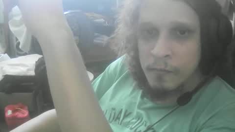 Snapshot of leonnxv chatting on March 29, 1:00 pm leonnxv online show from March 29, 1:00 pm