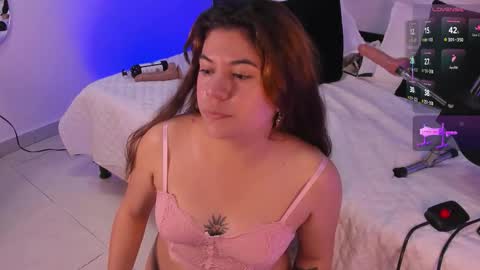 leonora_belmont online show from March 11, 6:25 pm