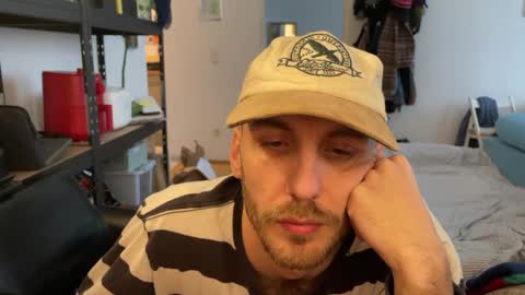 Leon online show from December 14, 11:04 am