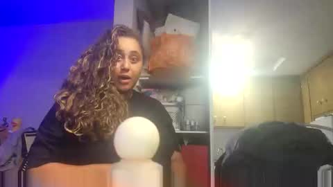 Snapshot of leothegirl88 chatting on May 31, 5:15 am leothegirl88 online show from May 31, 5:15 am
