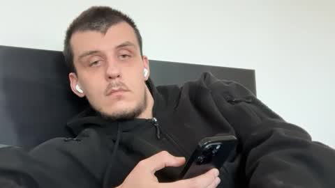 Leoox online show from April 12, 9:25 am