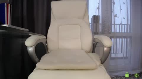 Lera online show from December 5, 11:05 am