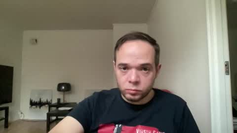 leroidesaulnes online show from November 17, 1:06 pm