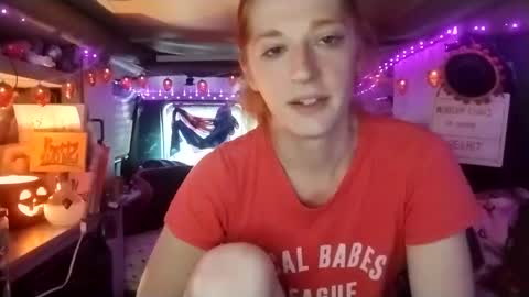LesleyGumGrass- The Boring Trans girl online show from September 23, 5:27 pm