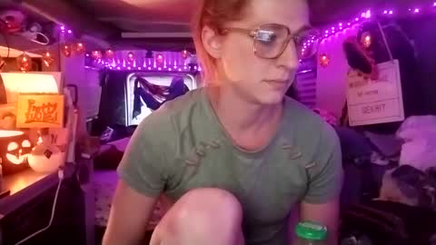 LesleyGumGrass- The Boring Trans girl online show from September 25, 1:59 pm