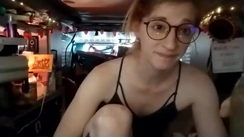 LesleyGumGrass- The Boring Trans girl online show from December 14, 6:01 pm