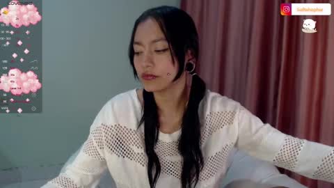 Snapshot of leslie__anderson chatting on December 5, 5:37 am Leslie online show from December 5, 5:37 am