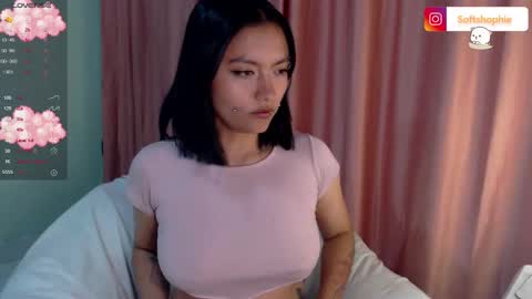 Snapshot of leslie__anderson chatting on January 29, 4:26 am Leslie online show from January 29, 4:26 am