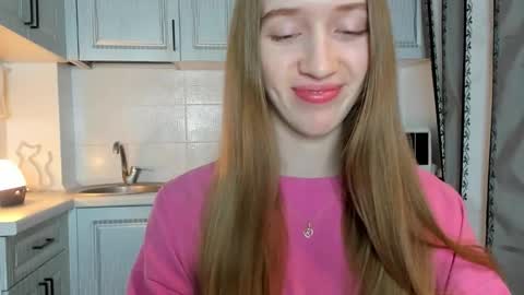  LESLIE   online show from October 24, 8:38 pm