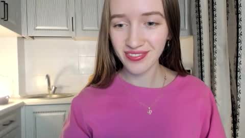  LESLIE   online show from December 15, 7:29 pm