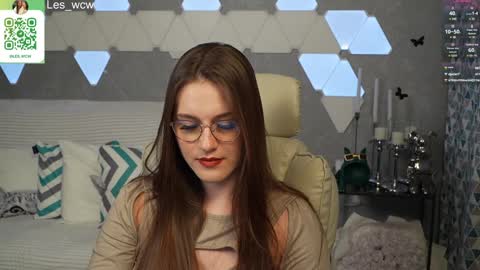 Snapshot of lesliekorfs chatting on January 26, 12:26 am LeslieKorfs online show from January 26, 12:26 am