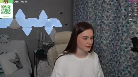 Snapshot of lesliekorfs chatting on March 1, 11:04 pm LeslieKorfs online show from March 1, 11:04 pm