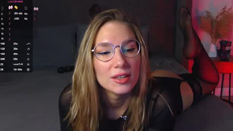 Leslie online show from April 30, 6:09 am