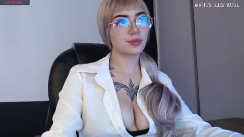 Less  online show from June 11, 2:11 am