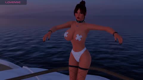 Snapshot of lessly_muah chatting on June 30, 12:11 am lessly_muah online show from June 30, 12:11 am