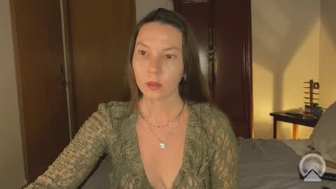 Snapshot of lessya_magic chatting on November 24, 11:32 am lessya_magic online show from November 24, 11:32 am