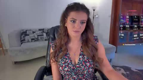 Snapshot of lesya_krutalevich chatting on December 15, 4:39 am lesya krutalevich online show from December 15, 4:39 am