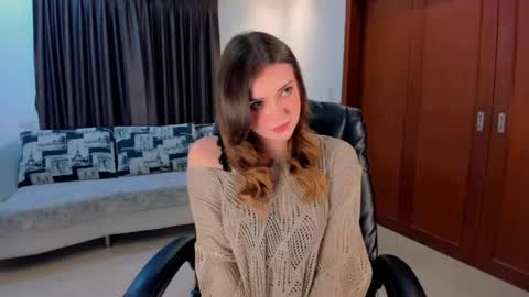 lesya krutalevich online show from April 15, 2:18 am