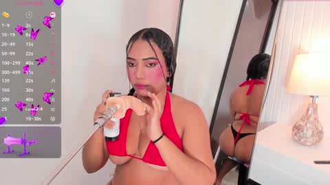 Snapshot of leticia_lynn chatting on February 3, 4:04 am LETI 3 online show from February 3, 4:04 am