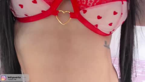 Snapshot of leticiaroldan chatting on February 14, 8:15 pm Leticia online show from February 14, 8:15 pm