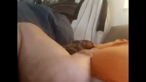 Snapshot of letsbate69r chatting on February 23, 9:48 pm letsbate69r online show from February 23, 9:48 pm