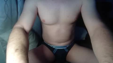 Snapshot of letsfvck33 chatting on April 22, 9:33 am letsfvck33 online show from April 22, 9:33 am