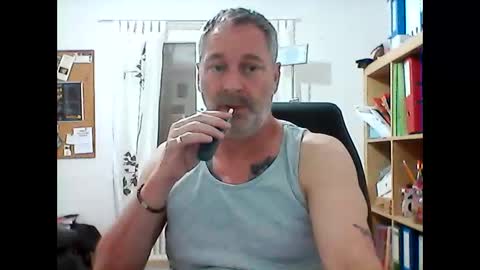 Snapshot of letshavefun2gether68 chatting on April 10, 10:09 am letshavefun2gether68 online show from April 10, 10:09 am