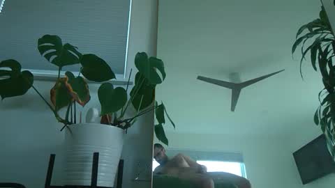 letskickimbricked online show from March 22, 8:01 pm