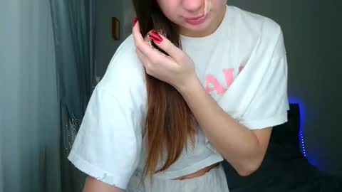 Emily online show from November 13, 9:41 am