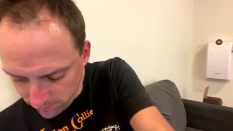 Snapshot of lettucespice chatting on October 16, 9:32 am lilithgaze online show from October 16, 9:32 am