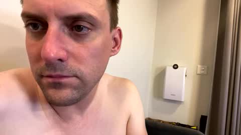 Snapshot of lettucespice chatting on February 14, 11:12 pm lilithgaze online show from February 14, 11:12 pm