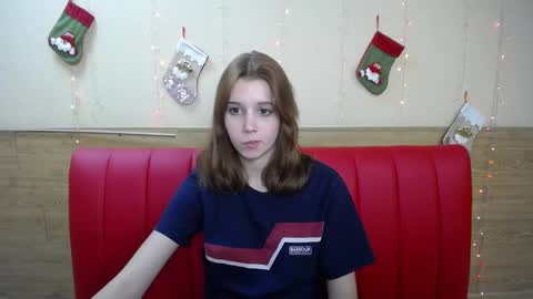 Snapshot of letty_curly chatting on January 7, 9:14 pm letty_curly online show from January 7, 9:14 pm