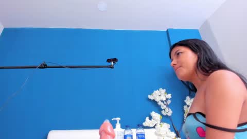 Maria Jose online show from July 17, 11:17 am