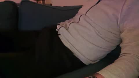 Snapshot of leukurrt chatting on February 4, 7:09 pm leukurrt online show from February 4, 7:09 pm