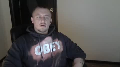 Snapshot of lev1ngston chatting on January 12, 10:01 pm lev1ngston online show from January 12, 10:01 pm