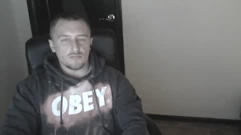 Snapshot of lev1ngston chatting on January 19, 8:30 pm lev1ngston online show from January 19, 8:30 pm