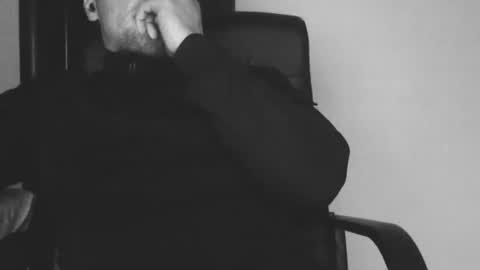 Snapshot of lev1ngston chatting on September 15, 8:31 pm lev1ngston online show from September 15, 8:31 pm