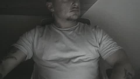 Snapshot of lev1ngston chatting on July 16, 6:25 pm lev1ngston online show from July 16, 6:25 pm