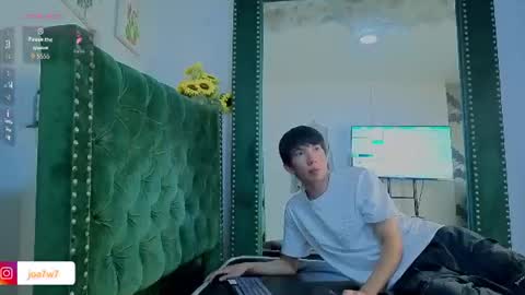 Snapshot of levi_ackermann1 chatting on July 19, 9:51 pm Levi online show from July 19, 9:51 pm
