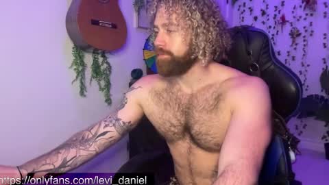 Levi Daniel online show from December 16, 3:11 am